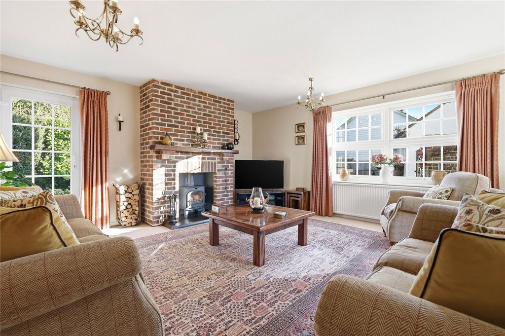 Property photo 3 of 22 Picture No. 04