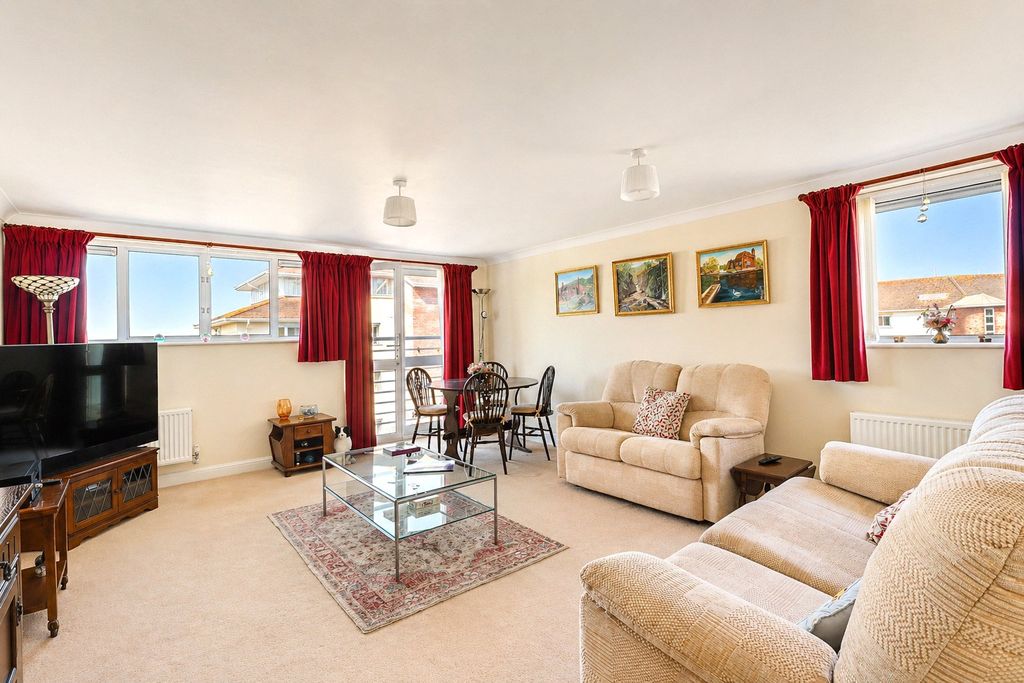 Property photo 2 of 11 Picture No. 05