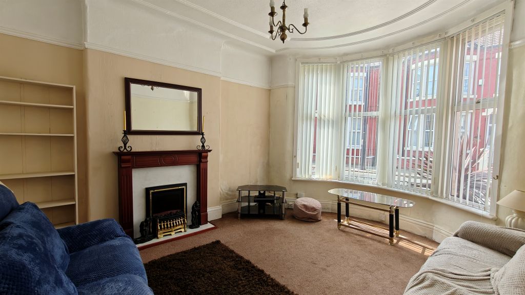 Property photo 2 of 7
