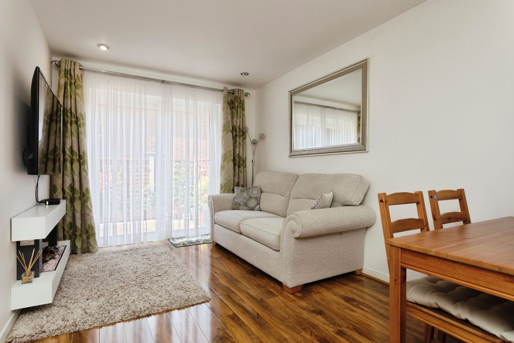 Property photo 2 of 20 Fs_250501_152