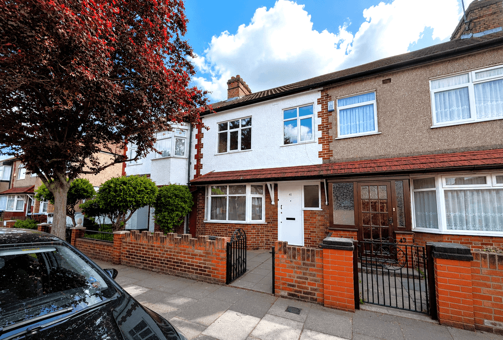Property photo 1 of 10 3Â Bedroom Terraced For Sale