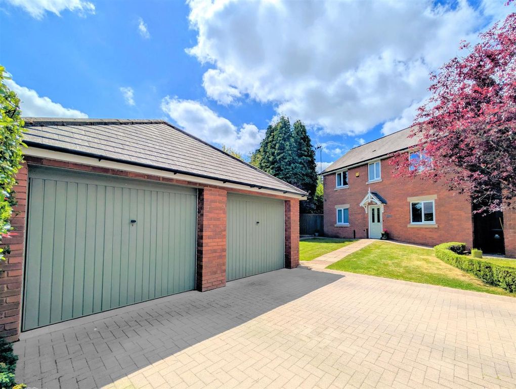 Property photo 1 of 26