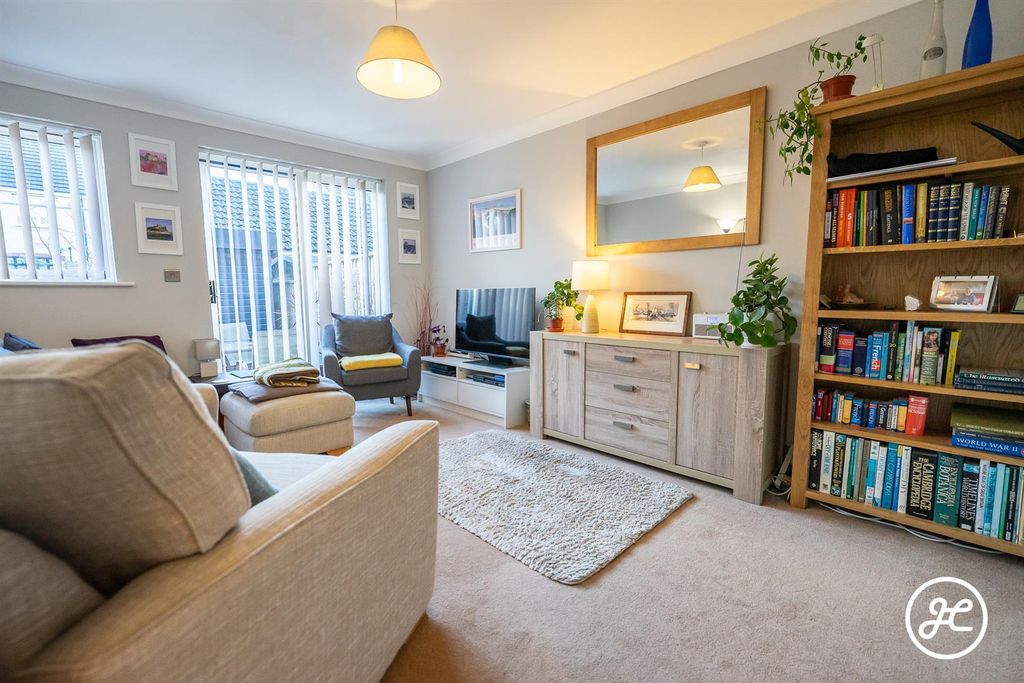 Property photo 3 of 17 Dsc09903.Jpg