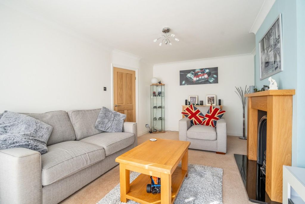 Property photo 3 of 20 Hs-2.Jpg