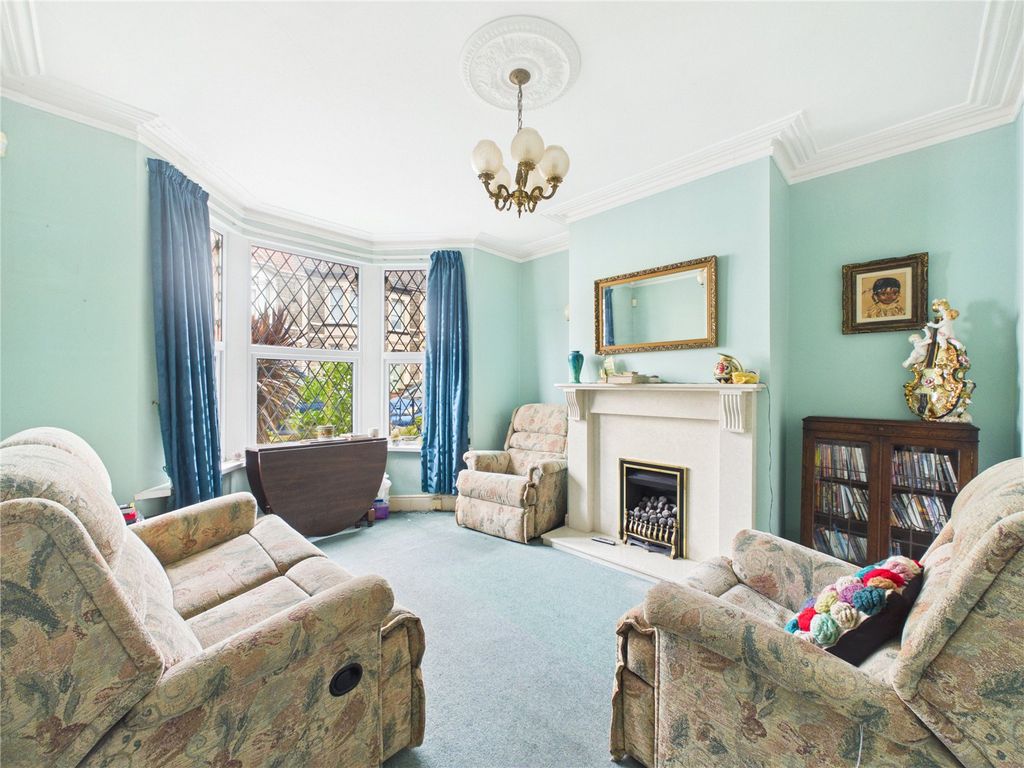 Property photo 2 of 10 Picture No. 06
