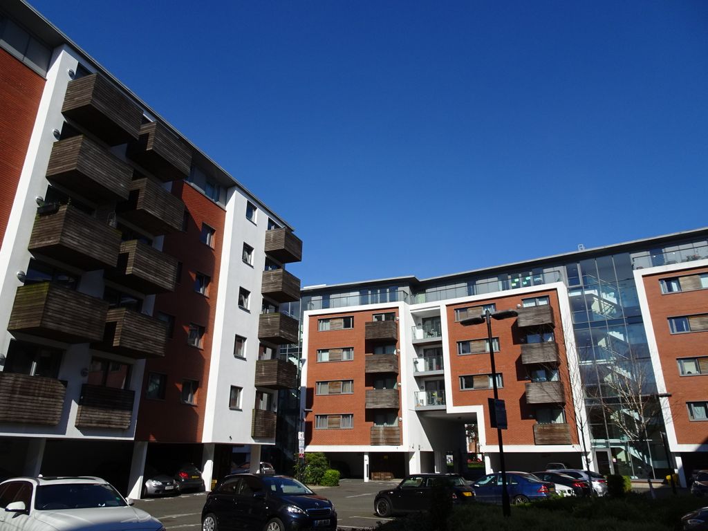 Property photo 1 of 8