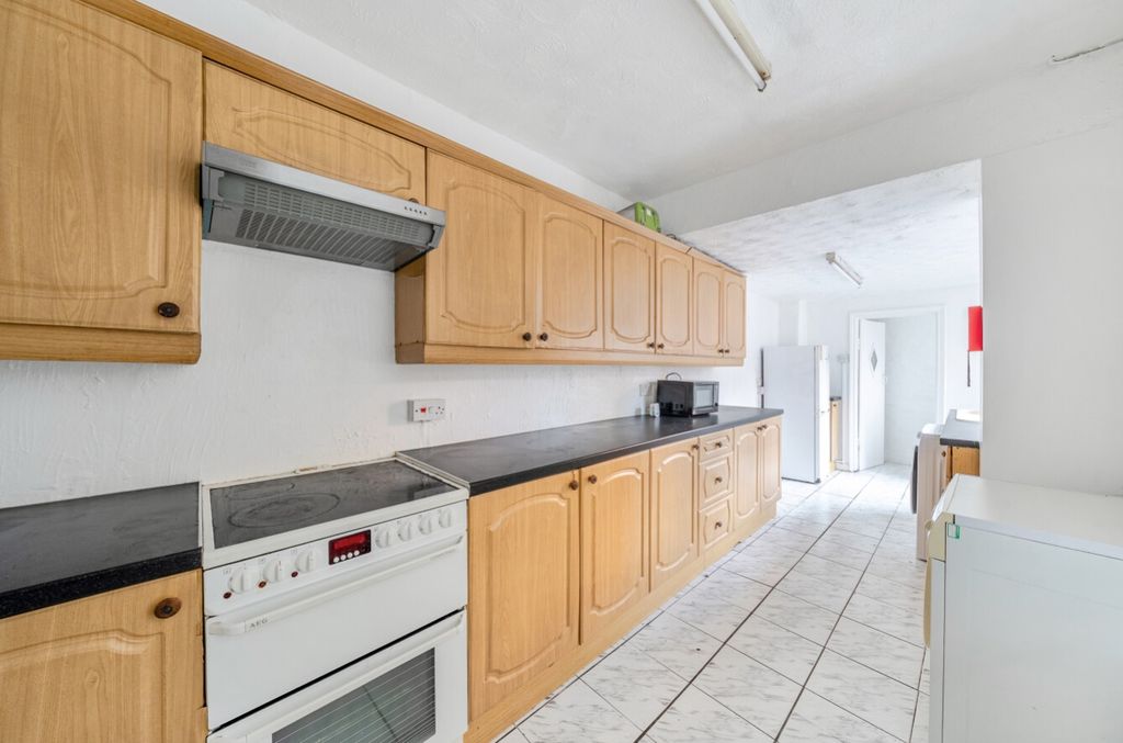 Property photo 2 of 18 1386709-6-693030977673d