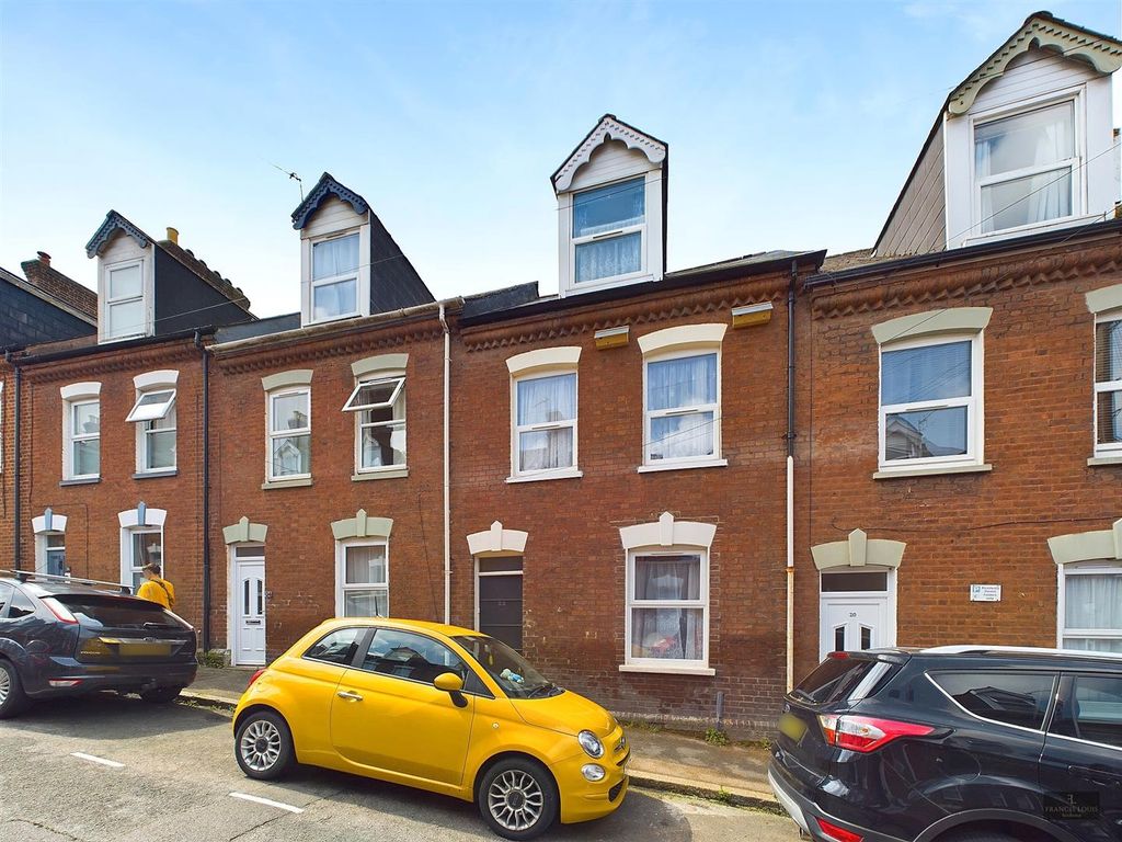 Property photo 1 of 12 Cam02887G0-Pr0175-Still010.Jpg
