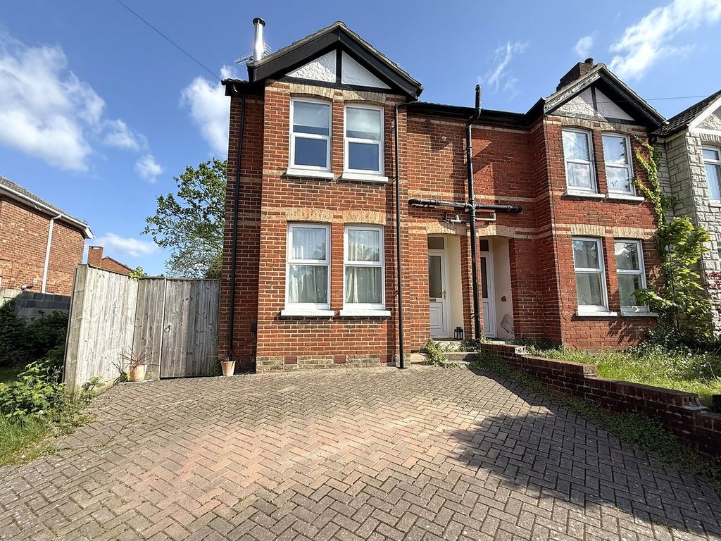 Property photo 1 of 26