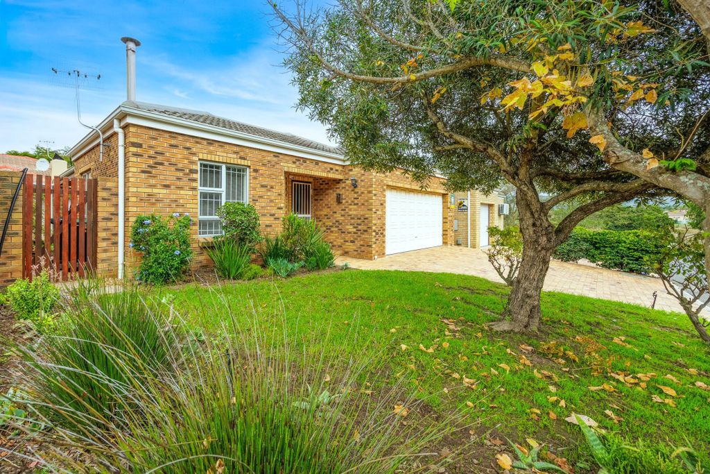 Property photo 1 of 18 Dbv1740278