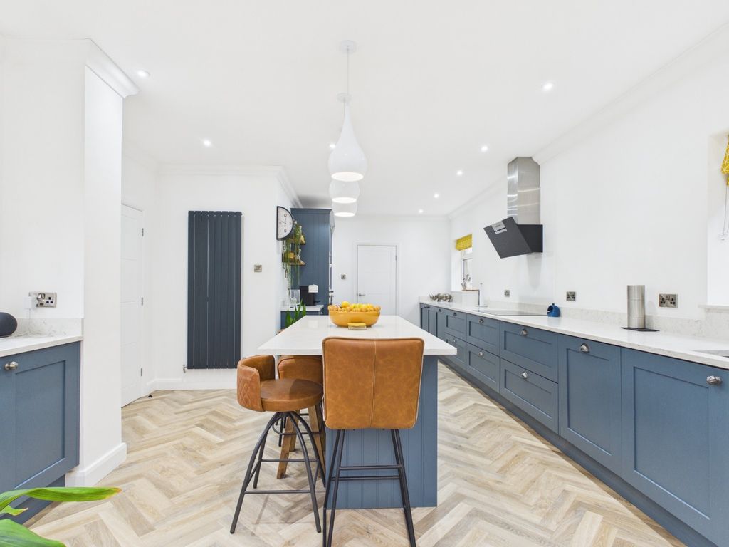 Property photo 3 of 24 4801346