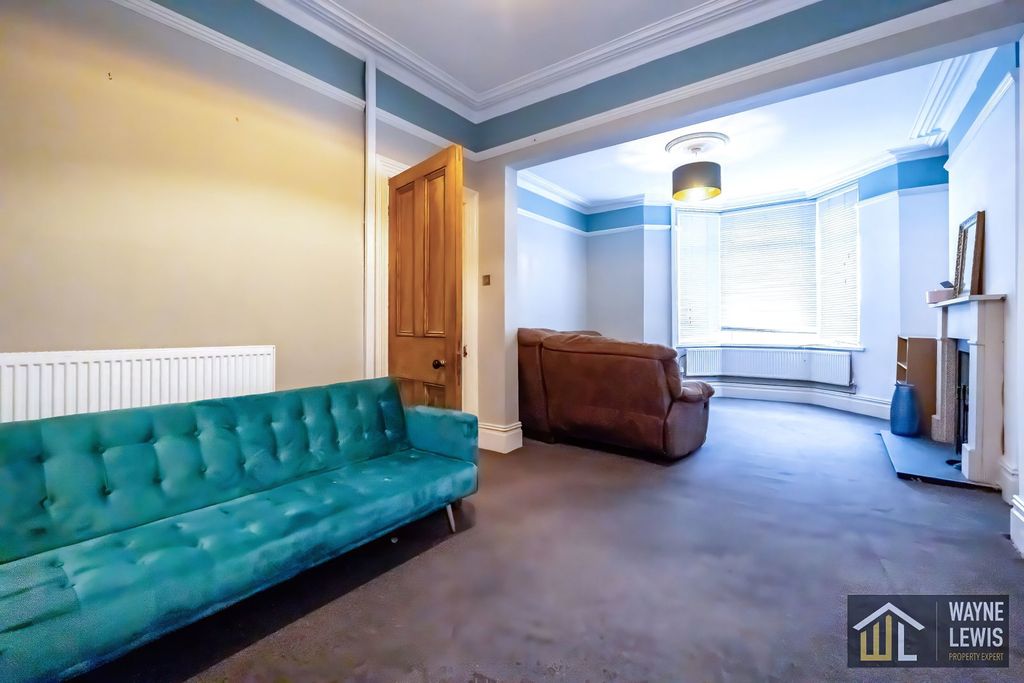 Property photo 2 of 49