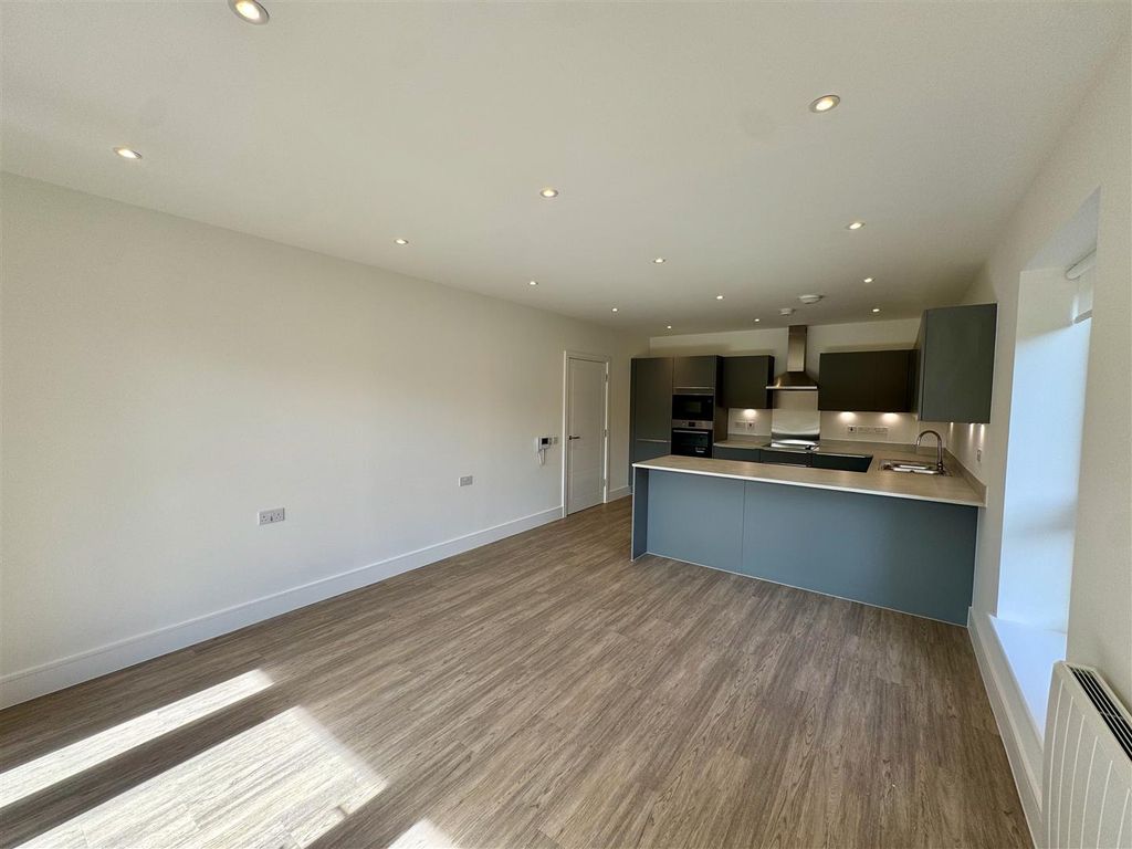 Property photo 1 of 8 Flat1 (3).Jpeg
