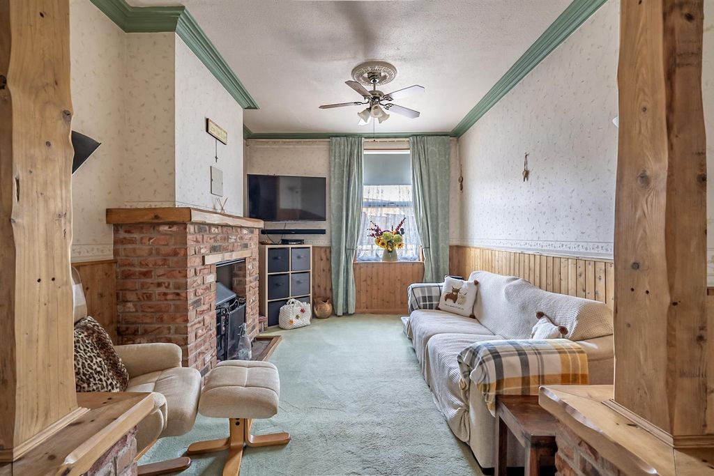 Property photo 3 of 14 2-_Dsc1587-Hdr.Jpg