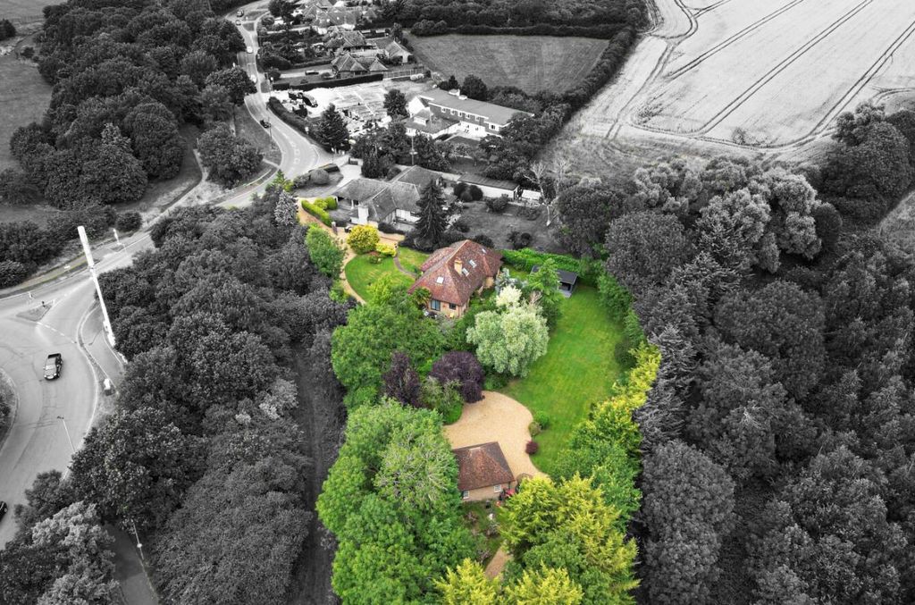 Property photo 3 of 55