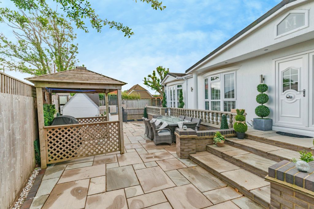 Additional image 12 of Land for saleDunsfold Road, Cranleigh GU6