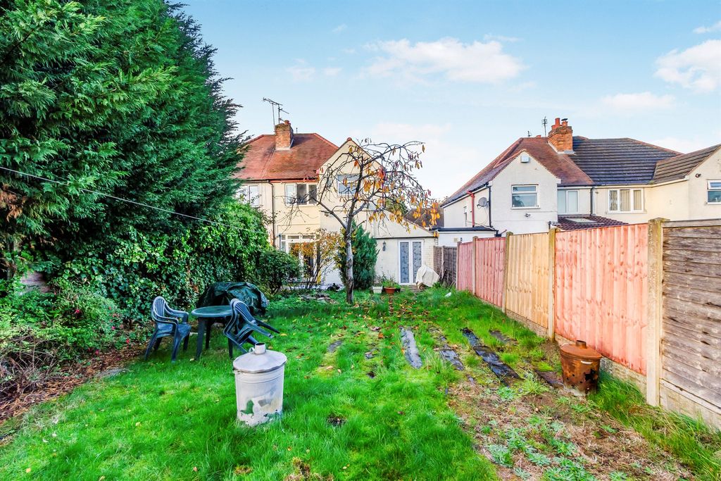 Property photo 2 of 18