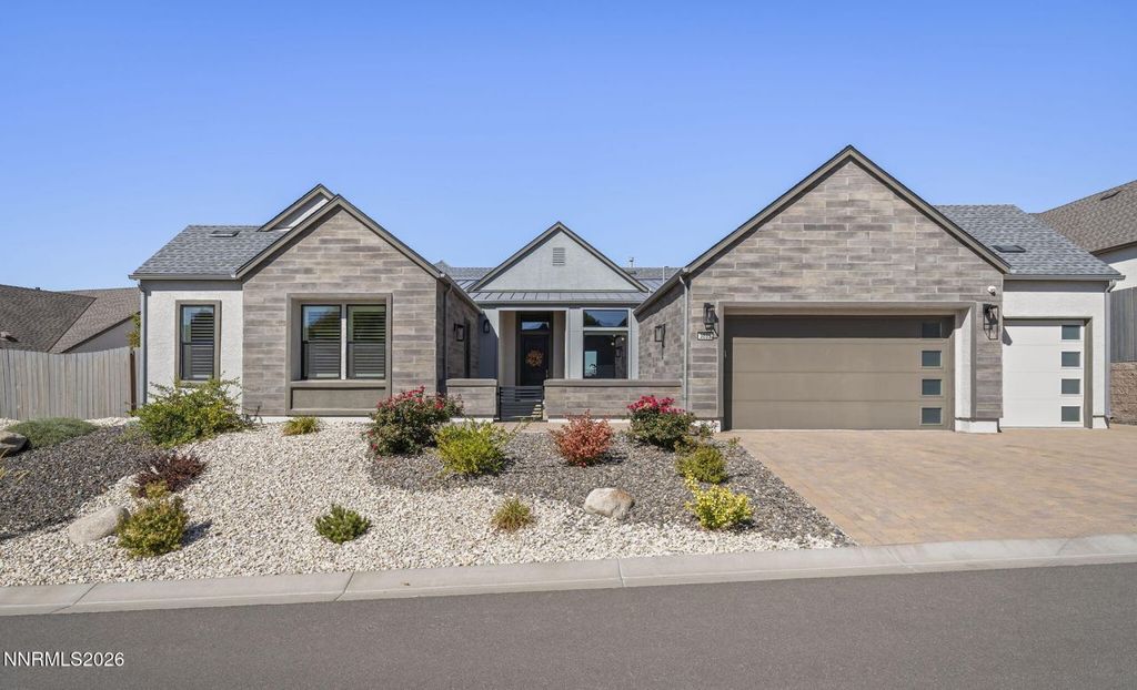 Property photo 1 of 30