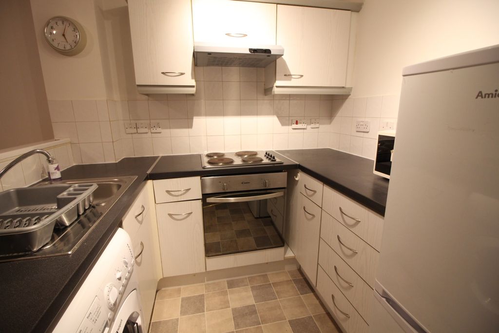 Property photo 3 of 7