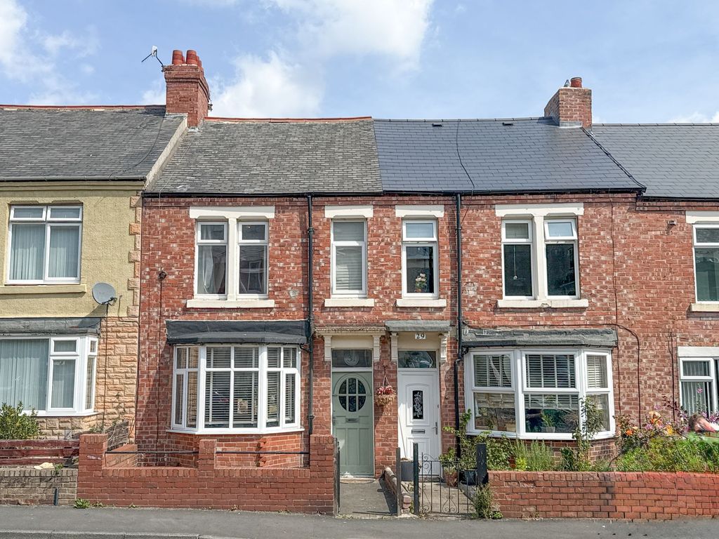 Property photo 1 of 12 External