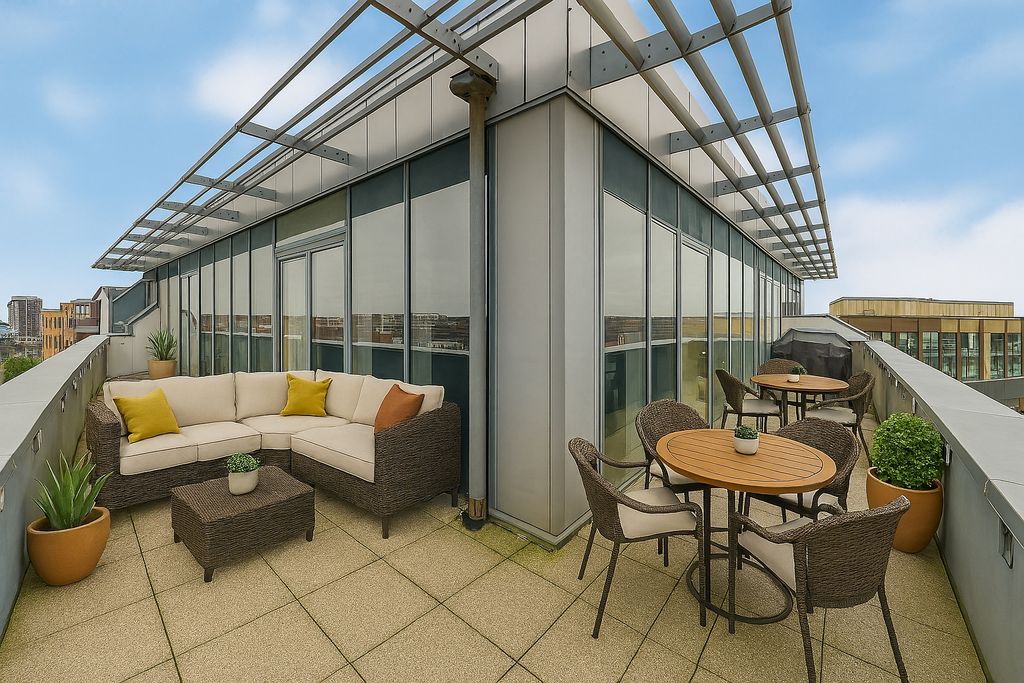 Property photo 2 of 14 Picture No. 27