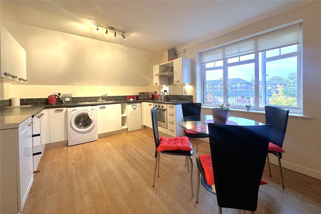 Property photo 3 of 15 Picture No. 09