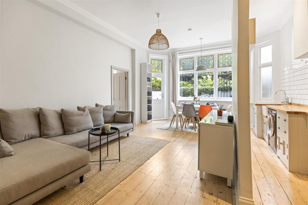 Property photo 1 of 10 2E1A8251.Jpg