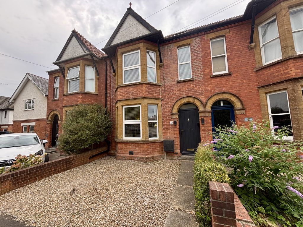 Property photo 1 of 16