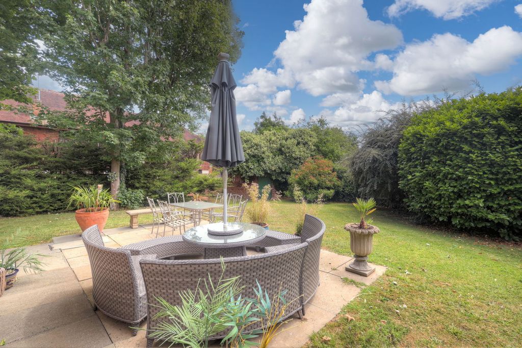 Property photo 2 of 38