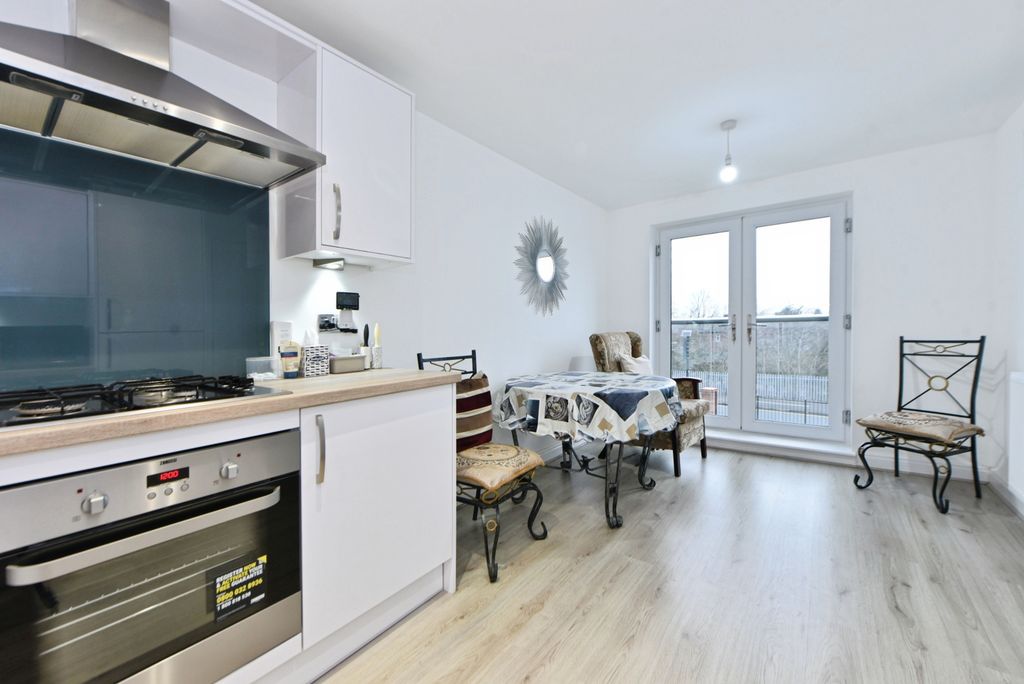 Property photo 3 of 15