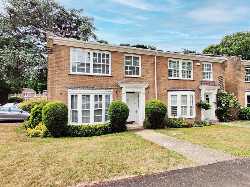 Property photo 1 of 15