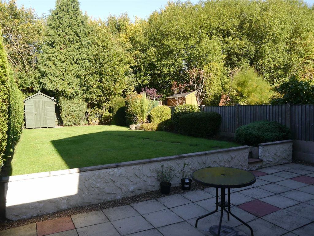 Property photo 2 of 10