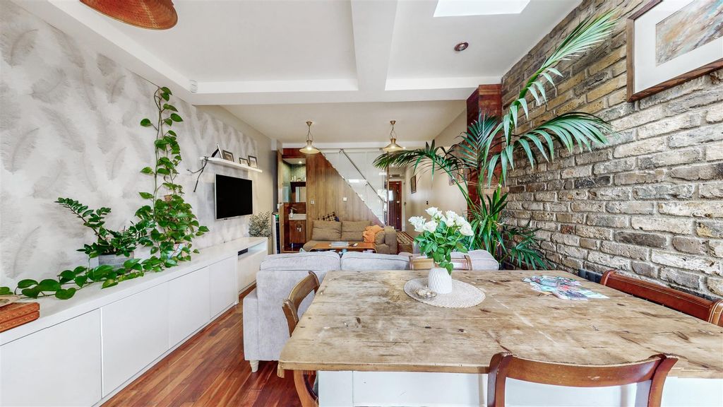 Property photo 2 of 14 Dining Area.Jpg
