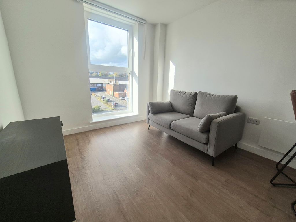 Property photo 3 of 10