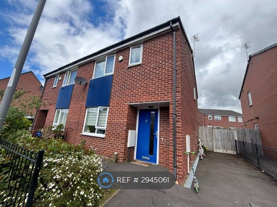 Property photo 1 of 11
