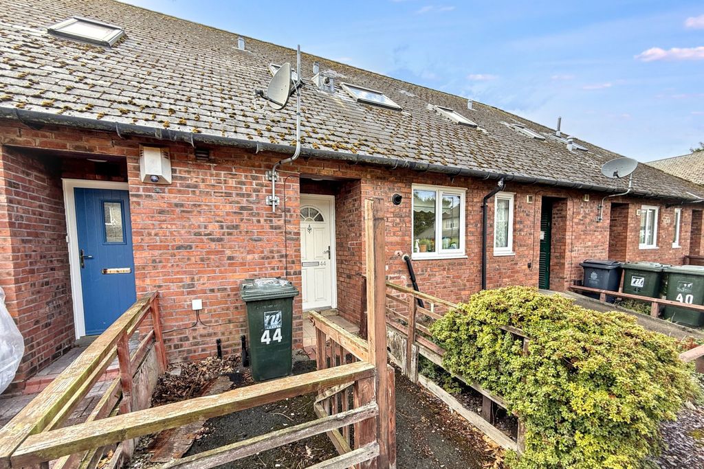 Property photo 1 of 19 44 Shrewsbury Drive, Backworth, Newcastle Upon Tyne, Ne27 0Jq