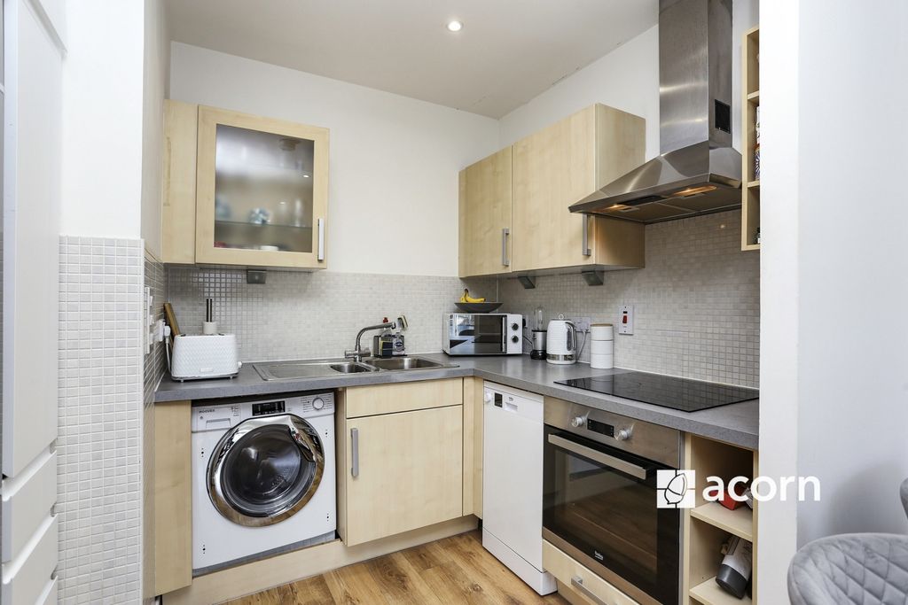 Property photo 3 of 10 6ba8B41B-0713-F11...