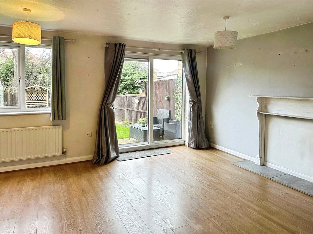 Property photo 3 of 11 Picture No. 22