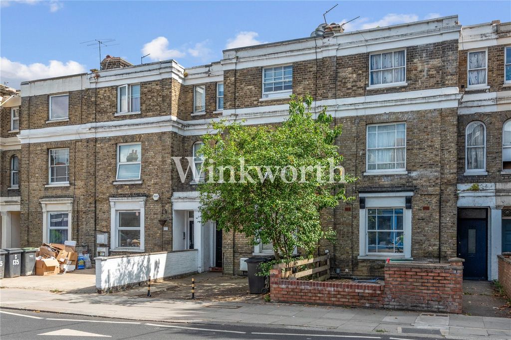 Property photo 1 of 19 Picture No. 12