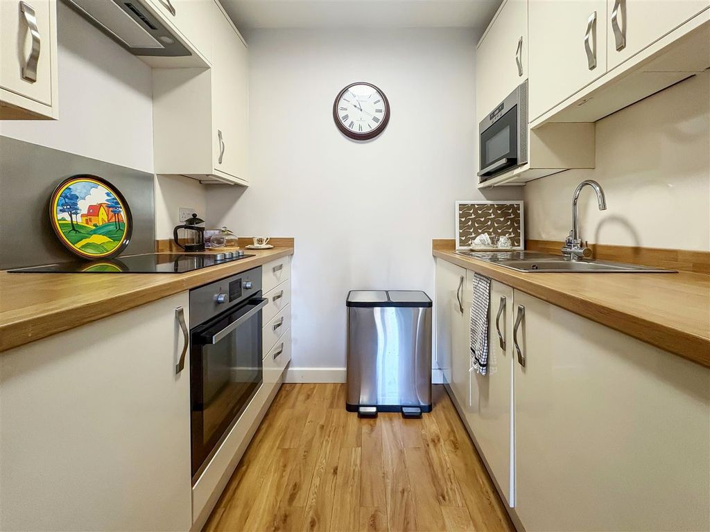 Property photo 3 of 9 Img_2850.Jpg