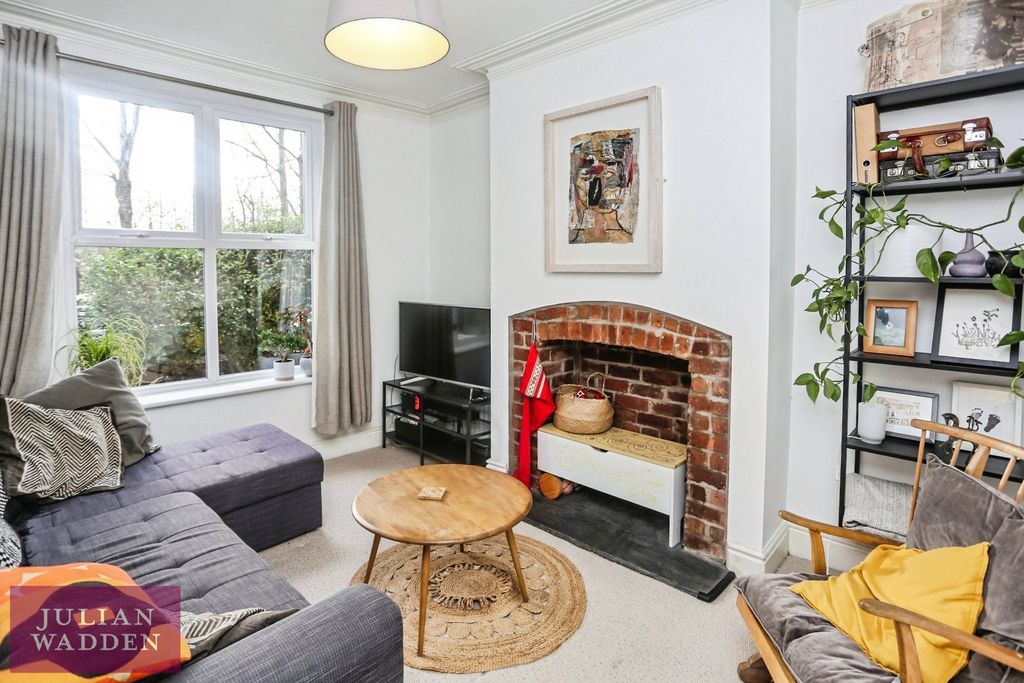 Property photo 3 of 16 Picture No. 22