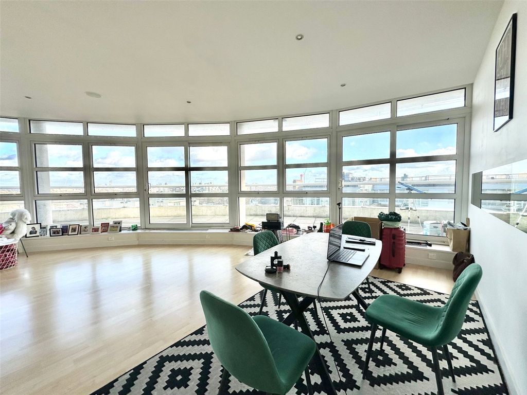 Property photo 1 of 19 Picture No. 18