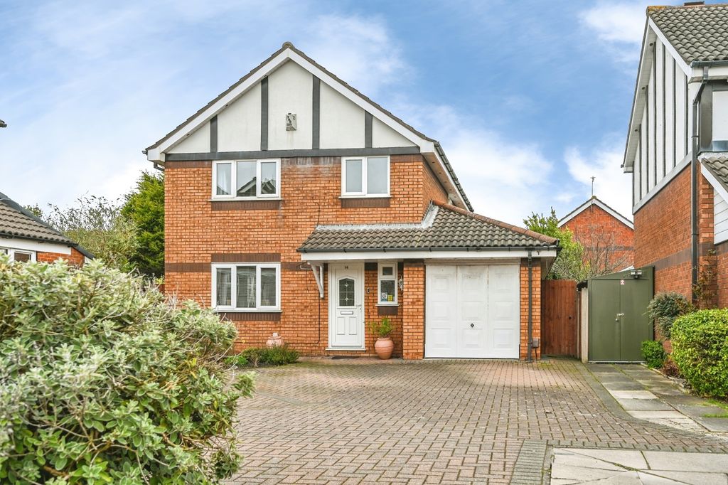 Property photo 1 of 20 Front External