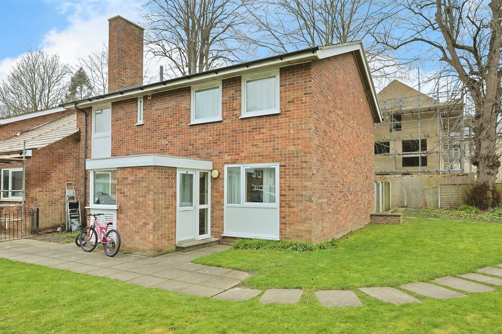 Property photo 2 of 19