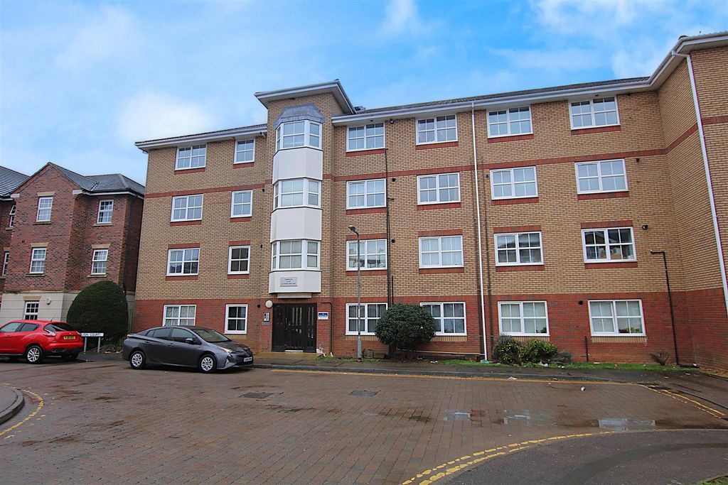 Property photo 1 of 8 Img_8981_(2).Jpg