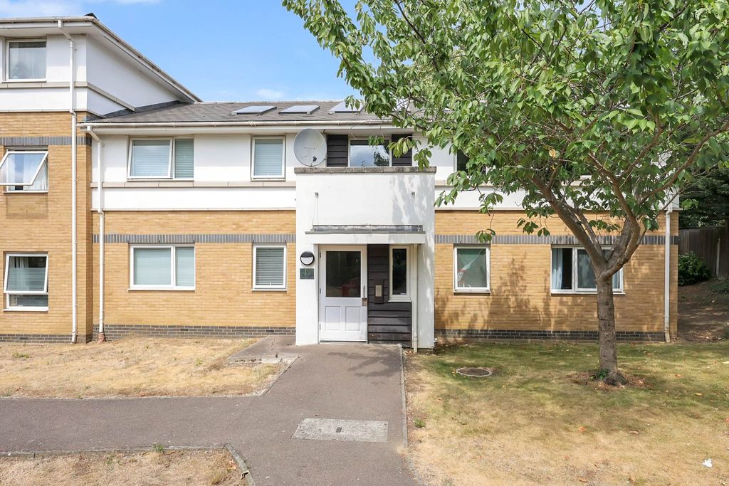 Property photo 1 of 19