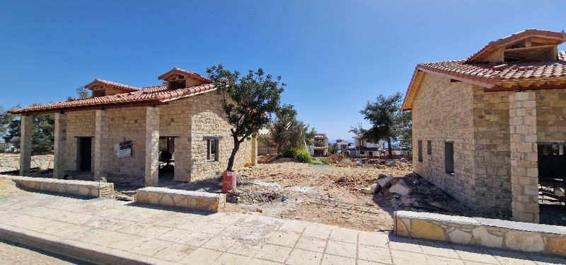 Property photo 3 of 11 Villas In Progress