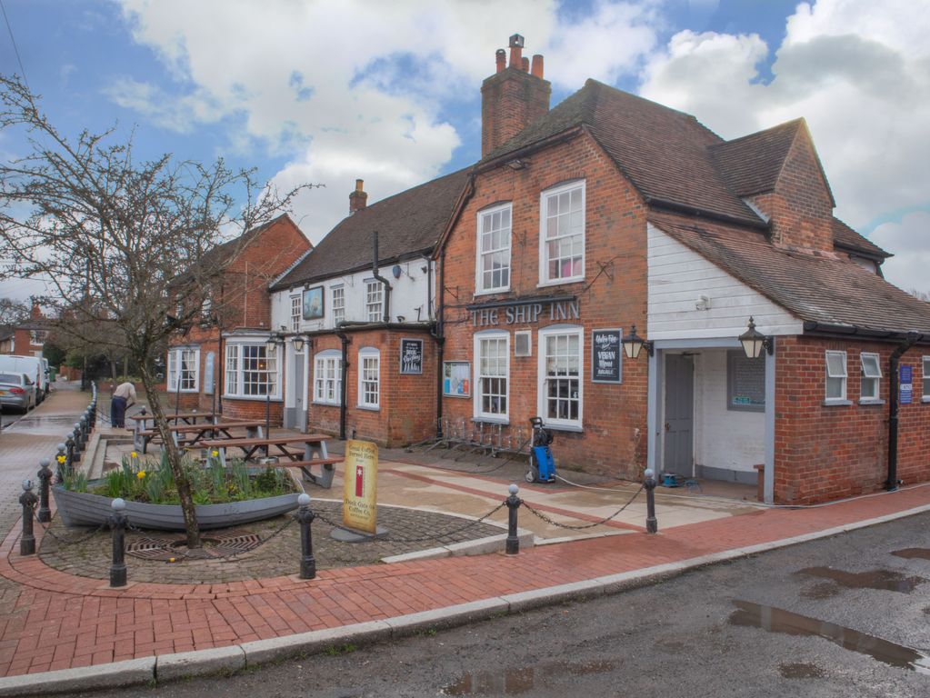 Property photo 1 of 15