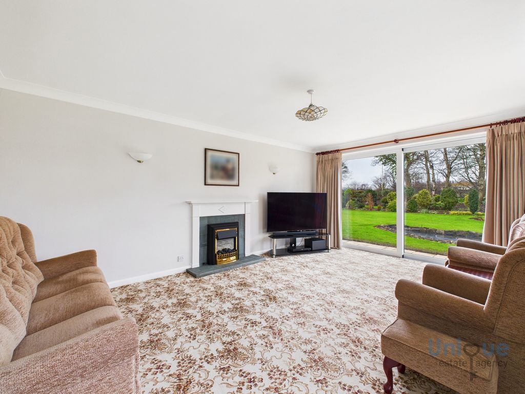 Property photo 2 of 32