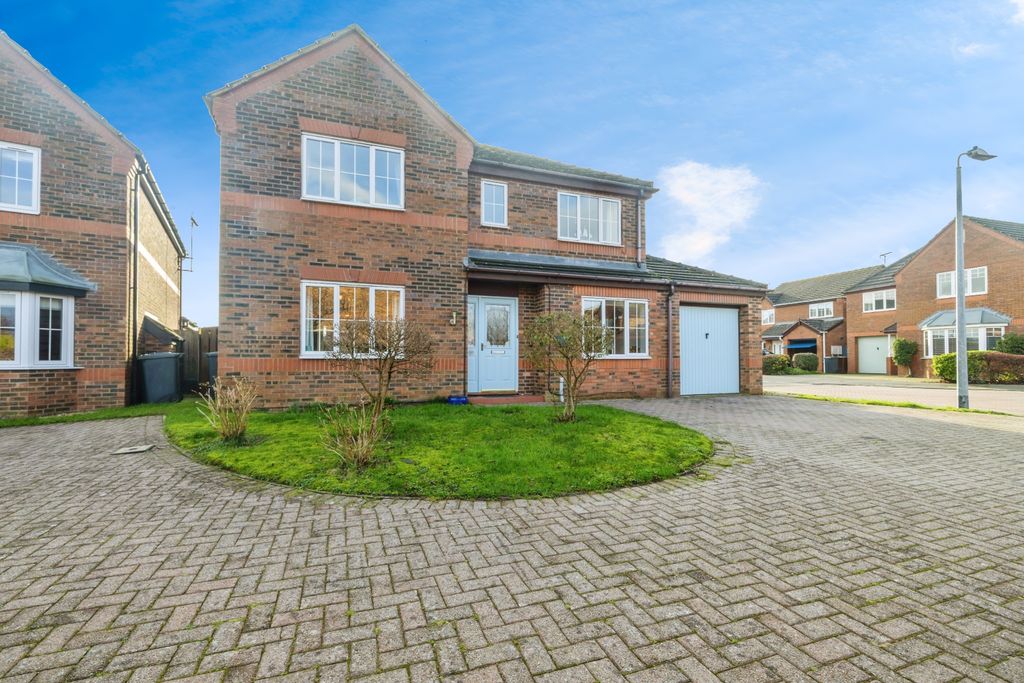 Property photo 1 of 20 2026-02-09-11Rivermead041